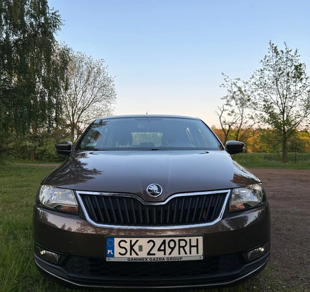 Skoda RAPID cena 47900 przebieg: 76000, rok produkcji 2019 z Narol małe 172